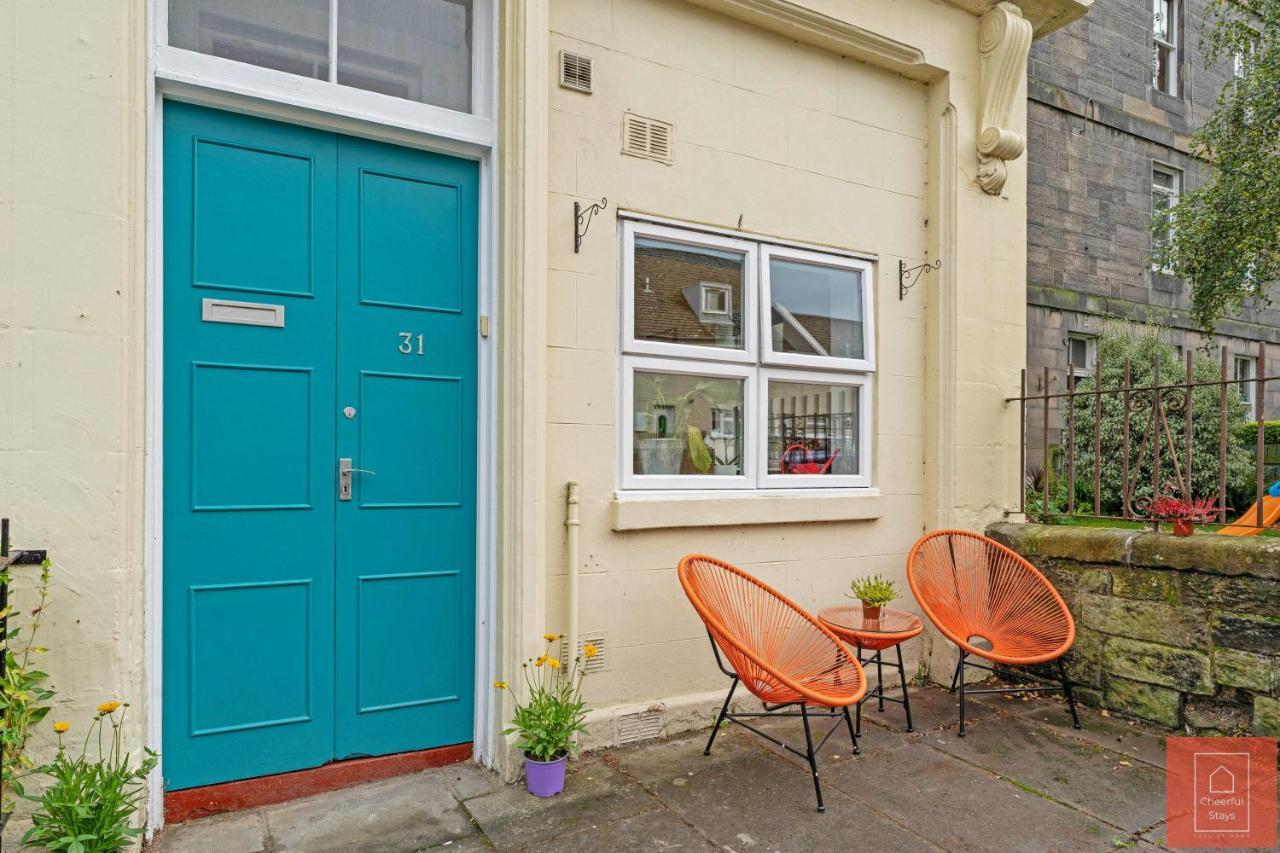 Cheerful Stays: Spacious Flat In Vibrant Leith Edinburgh Exterior foto