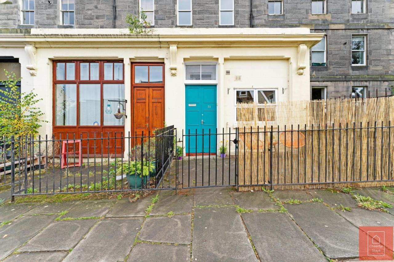 Cheerful Stays: Spacious Flat In Vibrant Leith Edinburgh Exterior foto